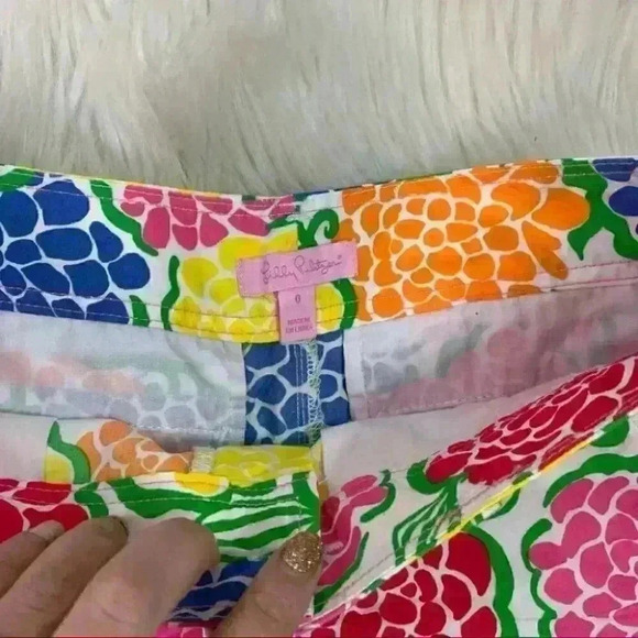Lilly Pulitzer Minnie Zinny Callahan Shorts 0 - Picture 3 of 7